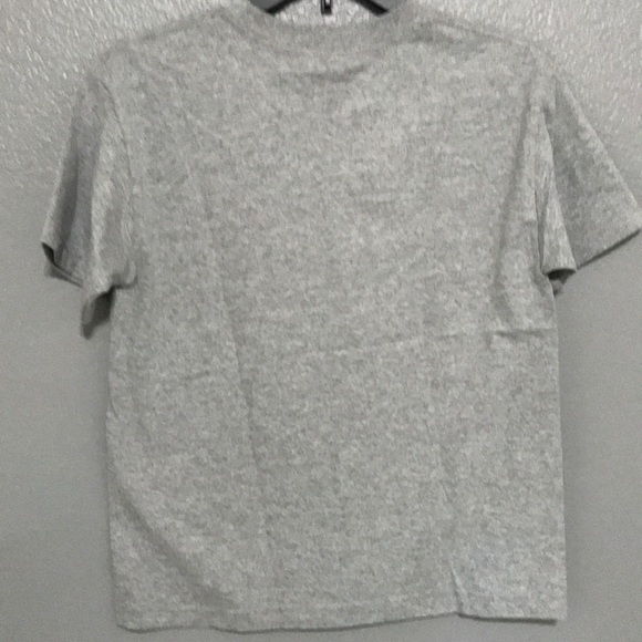 Gray, one in a minion shirt. - Picture 2 of 6